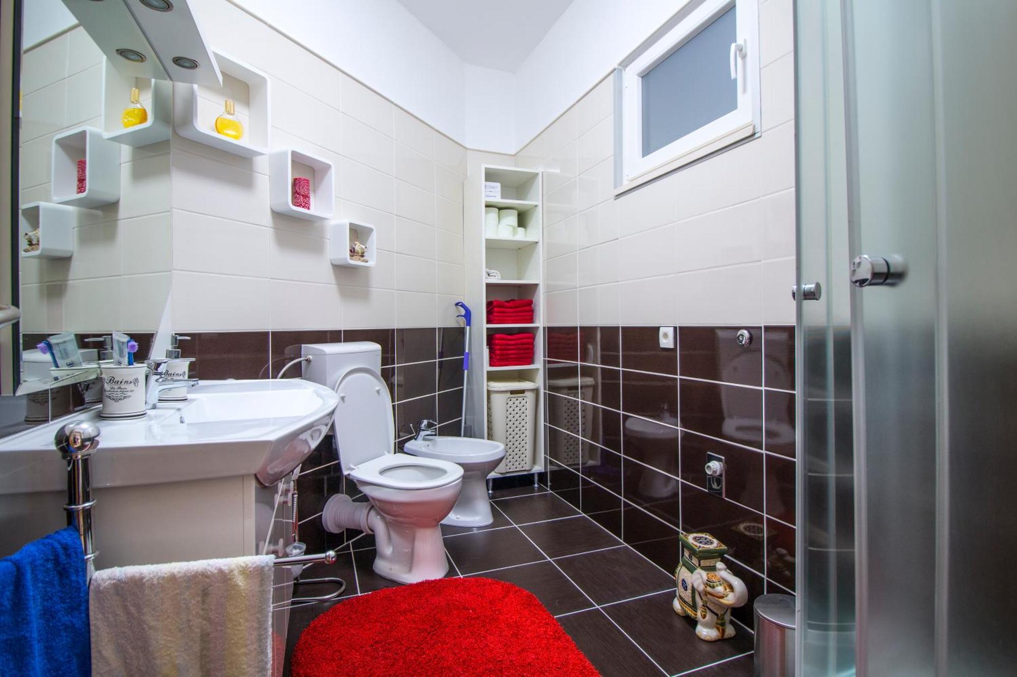 Apartman Kapovic คาชเตลา ภายนอก รูปภาพ
